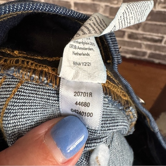 SPANX Denim Shorts Dark Wash Stretchy Pull‎ On pockets - Picture 11 of 11